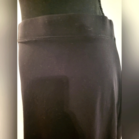 Jaclyn Smith Black Pencil Midi Skirt‎ (Size Small) - Picture 5 of 7